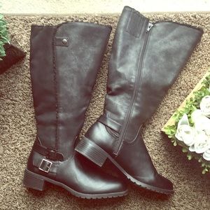 Wide Calf Furry Lined Boot